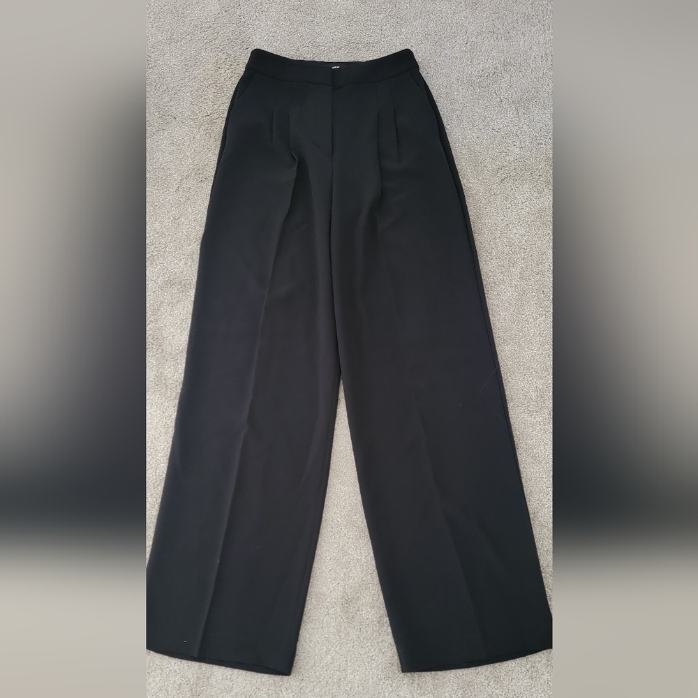 High Waisted pleated trousers